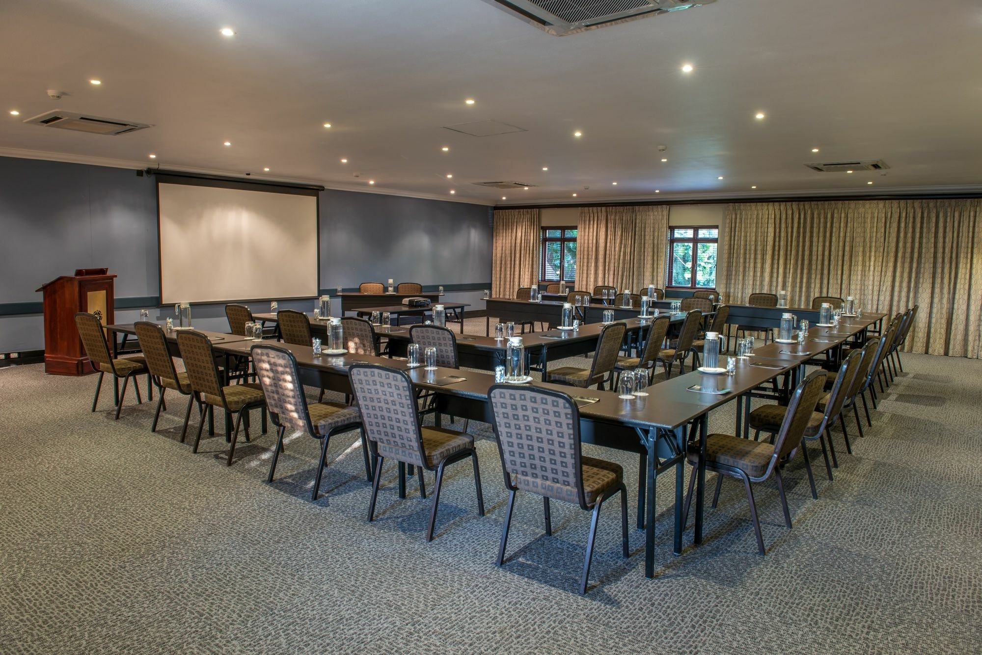 Peermont Mondior Hotel Gaborone Eksteriør billede