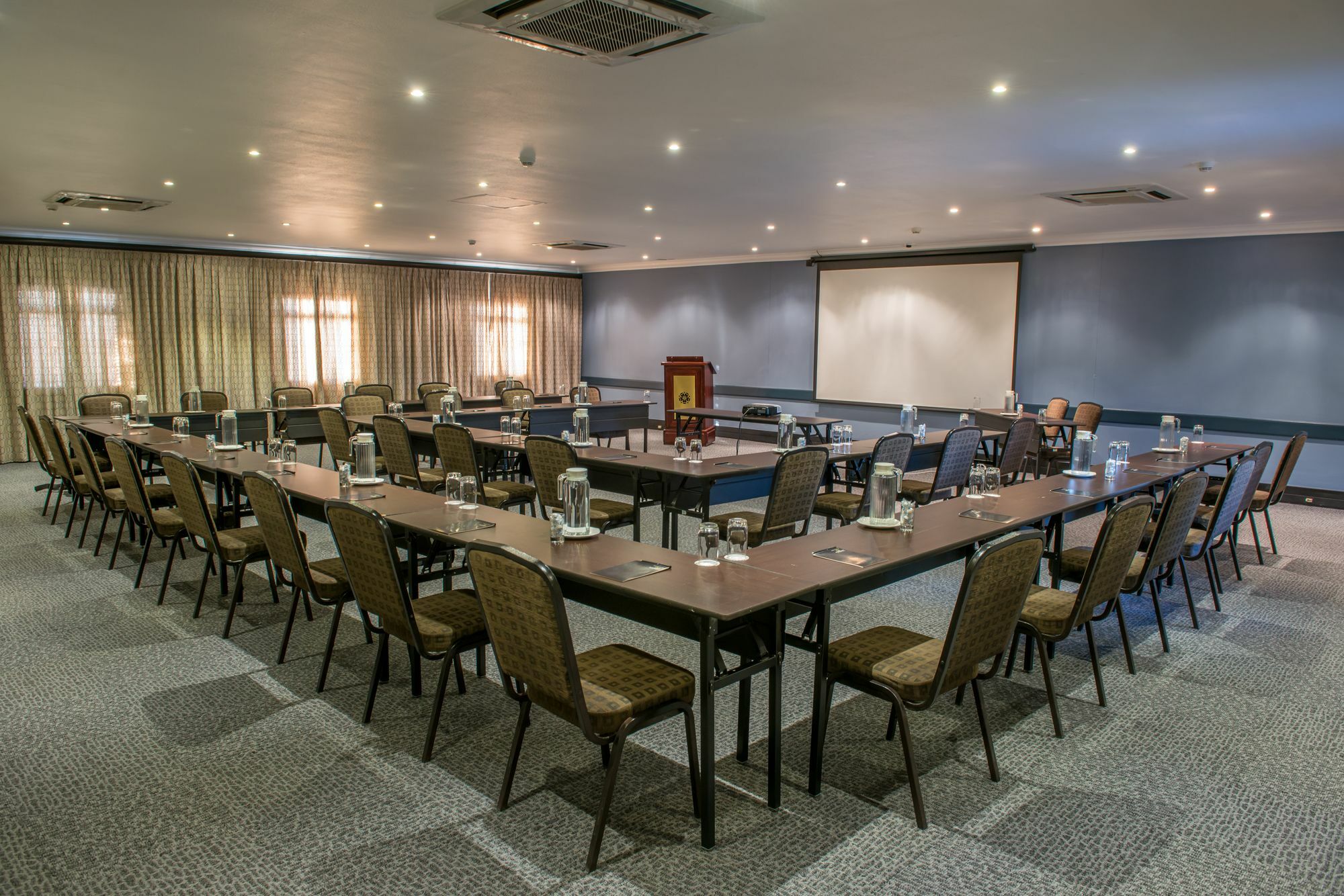 Peermont Mondior Hotel Gaborone Eksteriør billede